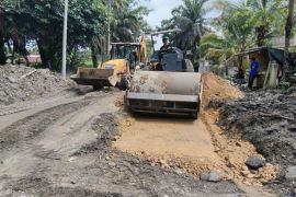 Riau percepat perbaikan jalan lintas Kuansing-Pekanbaru
