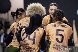 Gresik Petrokimia Pupuk Indonesia kalahkan Yogya Falcons dengan skor 3-0