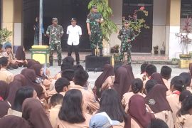 Satgas TMMD ke 123 Kodim Tarakan Sosialisasikan Rekrutmen TNI