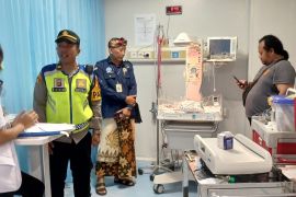 Bayi terlantar di semak Sidakarya diurus Dinsos Bali di yayasan