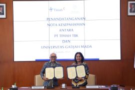 PT Timah Tbk - UGM tanda tangani MoU pendidikan dan penelitian