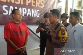 Pemkab Sampang tekan PMI ilegal  melalui tokoh informal