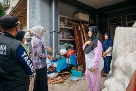 Wagub Lampung pastikan bantuan korban banjir segera tersalurkan