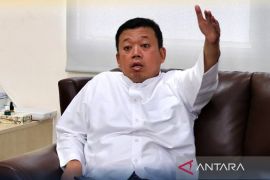 Terpopuler, bantah SHGB batal dicabut hingga Sukatani diajak jadi duta