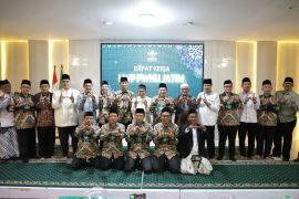 BPN Jatim rapat bersama percepat sertifikasi tanah wakaf