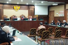 Majelis hakim Tipikor tolak keberatan Zarof Ricar pada kasus suap/gratifikasi