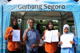 Poklahsar ikan Kulon Progo terima sertifikat keamanan pangan