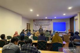 Disperin Bekasi kembangkan industri kecil-menengah lewat pelatihan