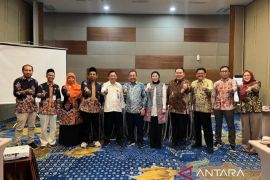 Tim Seleksi KPID Kalsel dan KPID DIY berdiskusi soal siaran