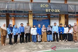 HIMAPTIKA  STKIP Paris Barantai gelar bazar peringati Hari Matematika Sedunia