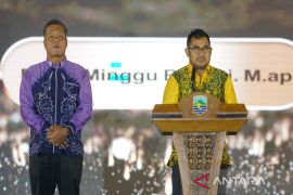 Kotabaru holds tourism, creative economy male-female contest