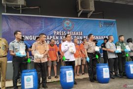 BNN Sumsel musnahkan 15 kilogram sabu yang  disita dari tiga tersangka