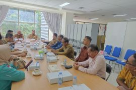 Bakesbangpol Paser bentuk pengurus forum kewaspadaan dini