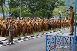 Semangati ASN, Wakil Bupati Pessel Ambil Teladan Tokoh Novel Bumi Manusia