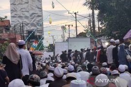 Puluhan ribu jamaah hadiri Haul Guru Zuhdianoor Banjarmasin