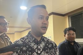 Pertamina tak bisa olah crude di dalam negeri karena keterbatasan kilang