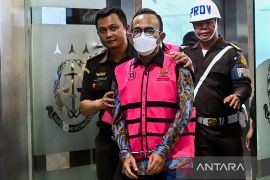 Cek fakta, video reka ulang Dirut Pertamina campurkan Pertalite ke Pertamax