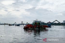 Flood control equipment needs to be modernized: DKI Governor