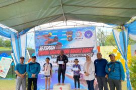 PT Timah - Polres Bangka Barat gelar "Fun Swimming Competition 2025"