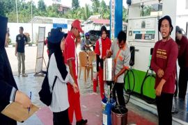 UPT Metrologi Legal Barut tera ulang di SPBU dan pasar