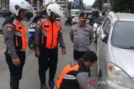 Dishub Palembang tingkatkan penertiban parkir liar atasi  kemacetan