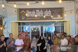 Pemkab Rohil dan UKM IKM dorong UMKM naik kelas melalui pembiayaan BRK Syariah