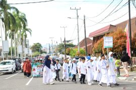 Sebanyak 5.000 peserta ikuti Pawai Ta'aruf sambut Ramadhan di Pangkalpinang