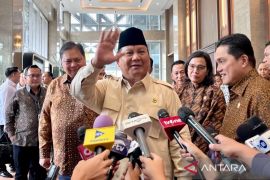 Presiden sebutkan bakal bersih-bersih saat ditanya soal kasus Pertamina
