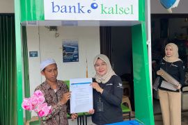Bank Kalsel buka layanan perbankan di Kampung Baru Kabupaten Banjar