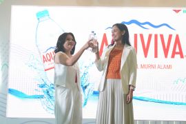 Wings Food ramaikan produk air minum dalam kemasan botol PET