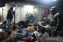 KRI Lepu 861 gagalkan pengiriman PMI ilegal, Danlanal TBA : Kami proses