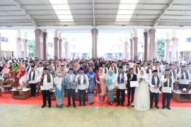 82 pasangan ikuti nikah massal "Tangerang Ngebesan"