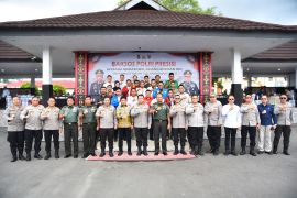 Polda Maluku salurkan 1.150 paket bansos kepada Ormas jelang Ramadhan 1446 Hijriah