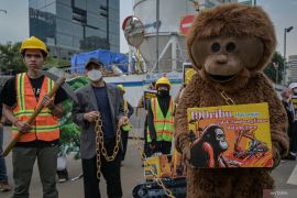 Indonesia sues gold miner Agincourt over environmental damage