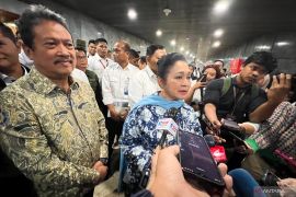 Menteri Trenggono pastikan ketersediaan ikan aman selama Ramadhan