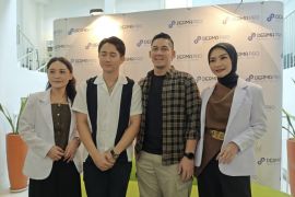 Samuel Zylgwyn dan Kenny Austin jalani treatment Rich Skin di Klinik Dermapro