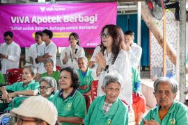 Viva Apotek Berbagi, Sinergi Kemanusiaan Bersama Benih Baik untuk Kesehatan