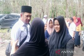 Jelang Ramdhan SMSI Madina santuni anak yatim dan jompo