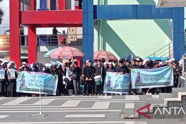 Sambut Bulan Suci Ramadhan ribuan warga Kota Sukabumi ikuti Pawai Taaruf