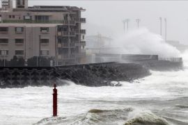 Siklon Alfred menguat, Queensland evakuasi warga dan wisatawan