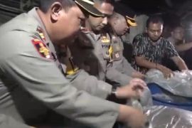 Polres Jombang gerebek industri rumahan pembuatan arak