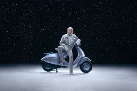 Vespa 946 Snake jadi bintang utama di toko "pop-up" Piaggio