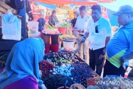 Jelang Ramadhan harga bahan pokok di pusat Pasar Sibuhuan Palas relatif stabil