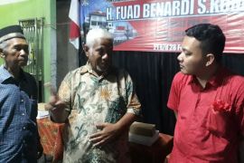 Anggota DPRD Jatim terima keluhan soal tingginya biaya seragam sekolah