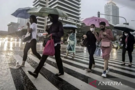Sebagian wilayah Jakarta diguyur hujan ringan pada Kamis sore
