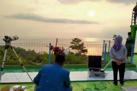 Hilal tidak terlihat di Pusat Observasi Bulan Cibeas Sukabumi