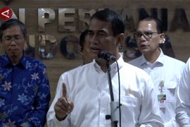 Mentan sebut akan segel toko yang jual bahan pangan di atas HET