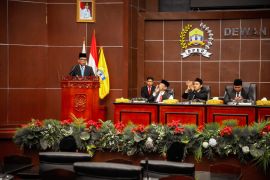 Gubernur Andra Soni ingatkan kepala daerah akan pendidikan berkualitas