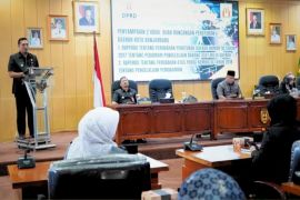 Pemkot Banjarbaru usul revisi Perda Pengelolaan Pemakaman ke DPRD