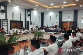 Pemkot Jambi percepat  perbaikan 101 titik jalan rusak